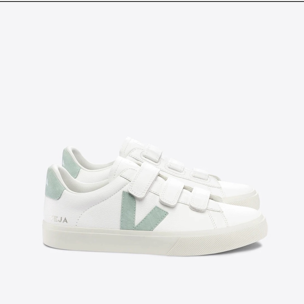 Veja Women’s Velcro Sneakers Recife Leather